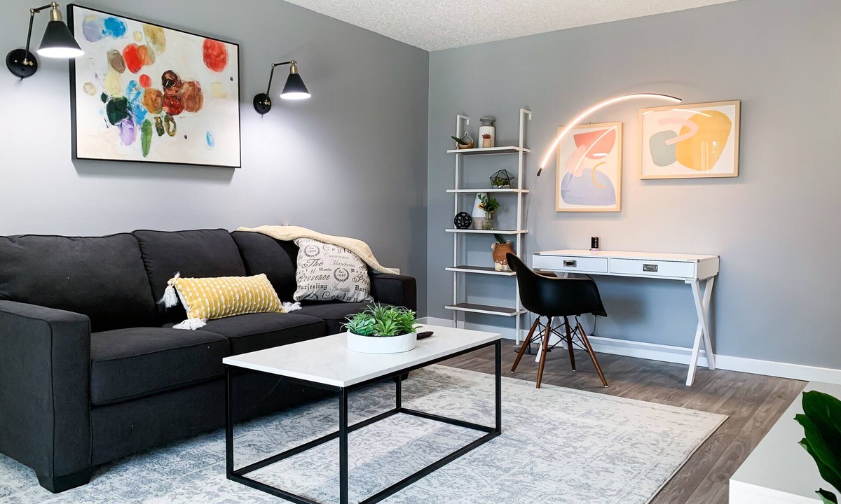 Beaverton Apartment | Stylish, New & Clean 1b apt w/King Bed+Pool+Gym+Parking
