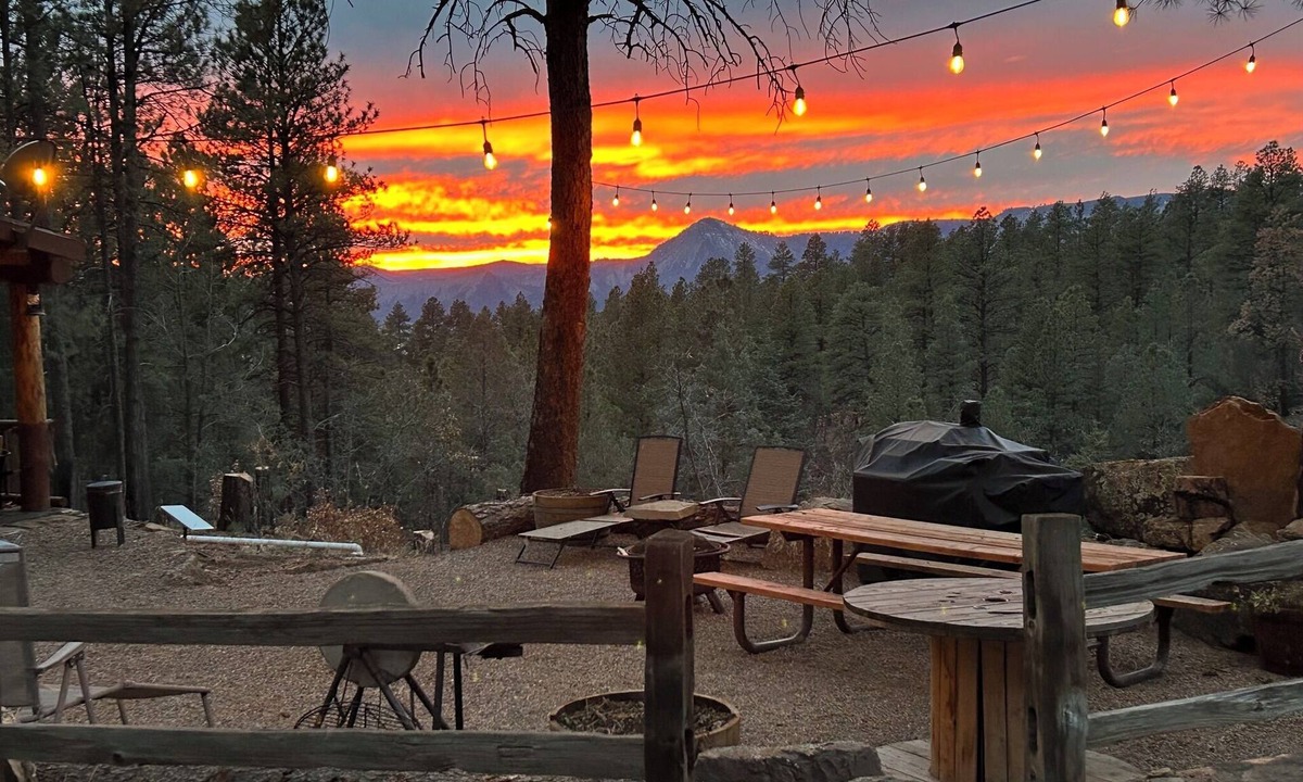 Durango - Purgatory Cabin | Sunset Cabin @ Base Camp / Peaceful cabin in the Pines