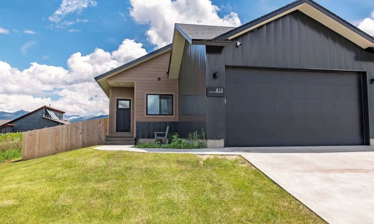 Driggs House | Teton Homestead: In Town, Hot Tub & Teton Views