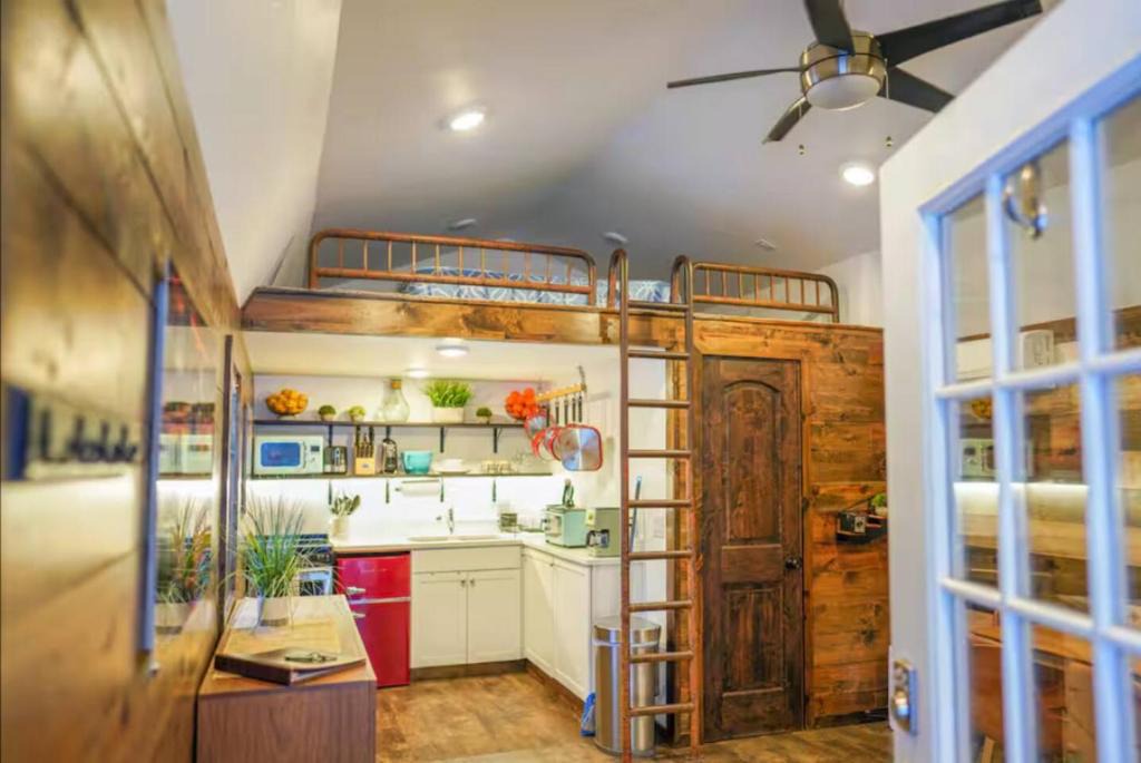 Victor House | Teton Tiny Home | Jackson, Targhee, Yellowstone
