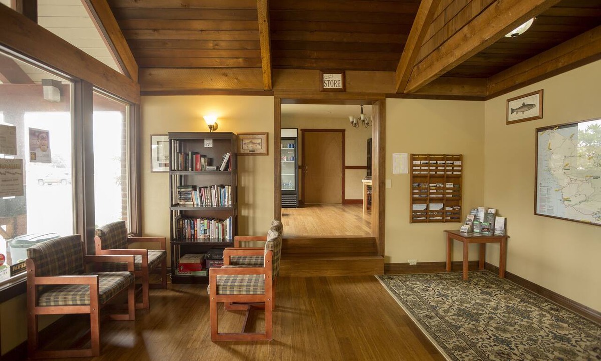 Forks Hotel | The Forks Motel