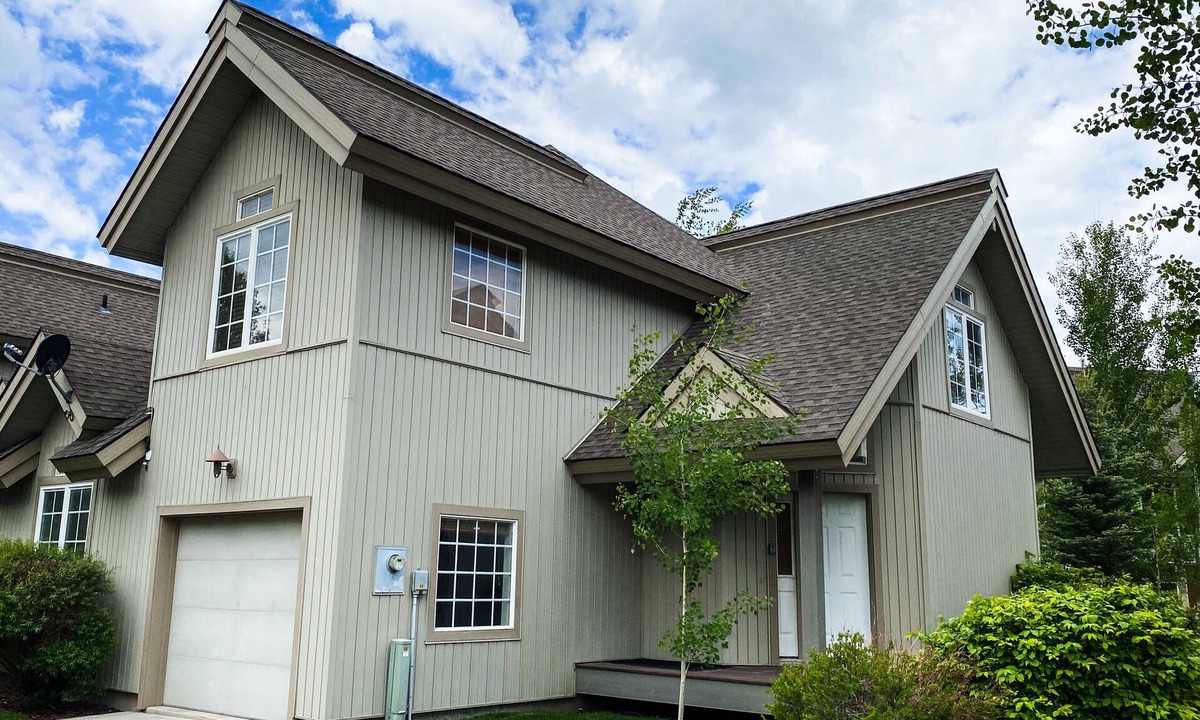 Driggs Condo | The Grand Getaway off Ski Hill Road