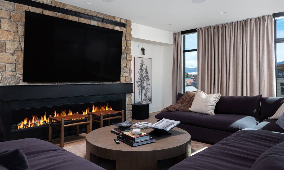Driggs Condo | The Grand, Teewinot & Targhee | 9BR Luxury Teton Stay