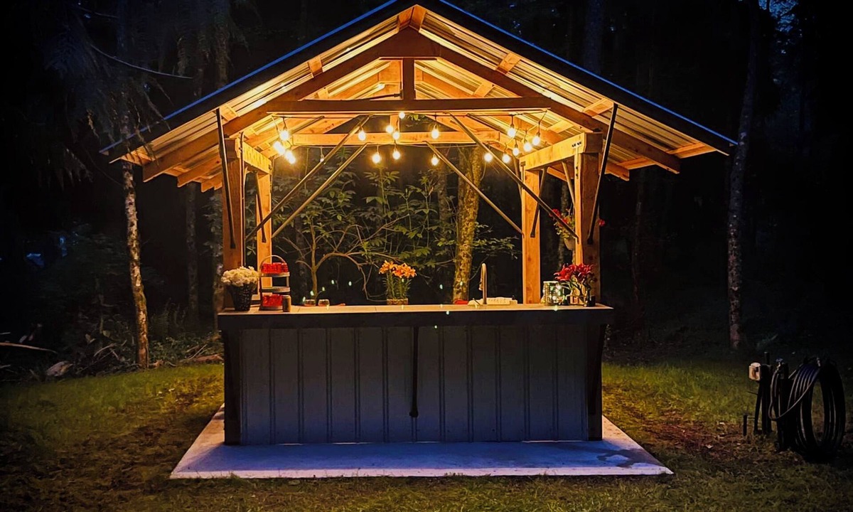 Langley RV Rental | THE HUCKLEBERRY GLAMPSITE, EXPERIENCE THE MAGIC!