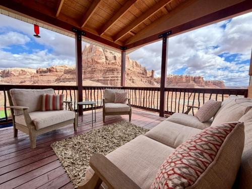 Bluff House | The Retreat at Calf Canyon
