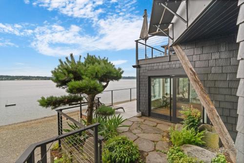 Chico House | The Waterwheel
