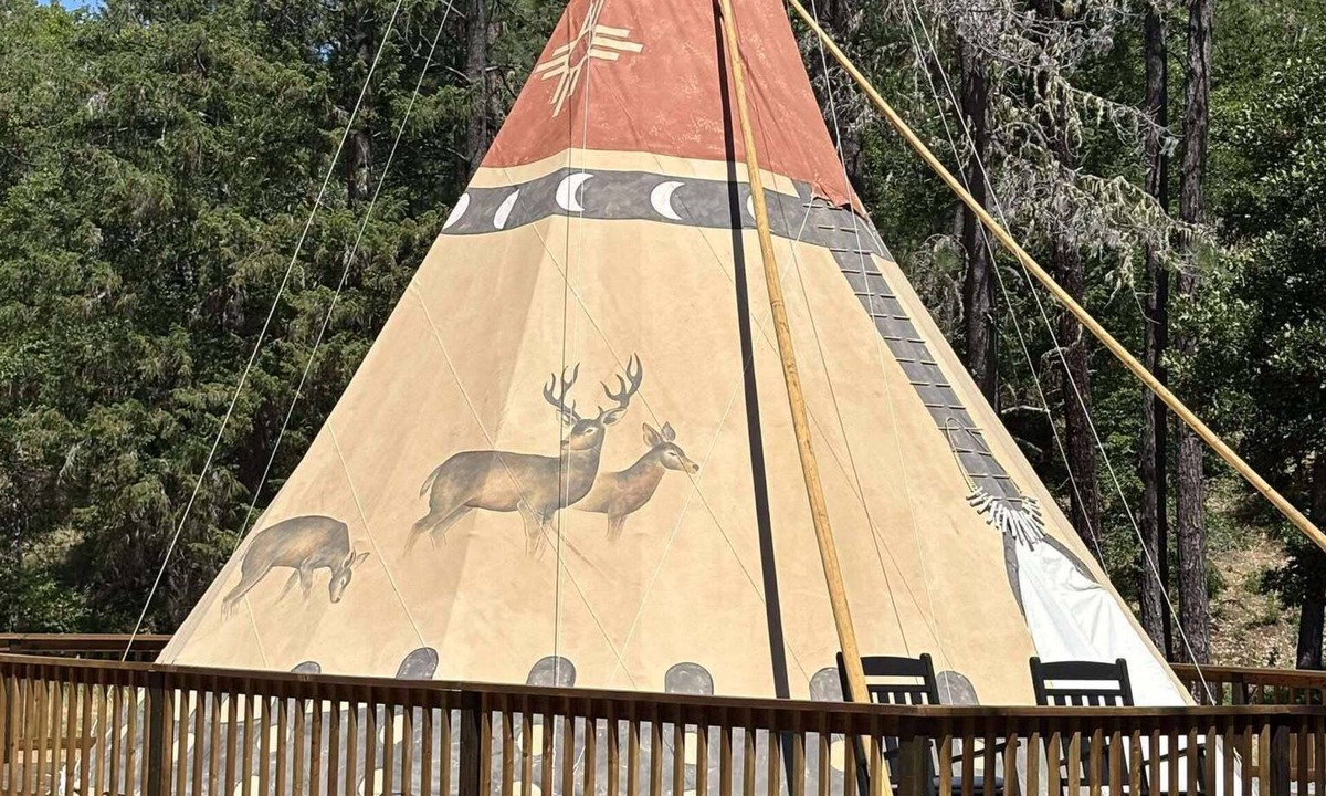 Cave Junction Apartment | This tipi is a 0 bedroom(s), 1 bathrooms, located in O'Brien, OR.