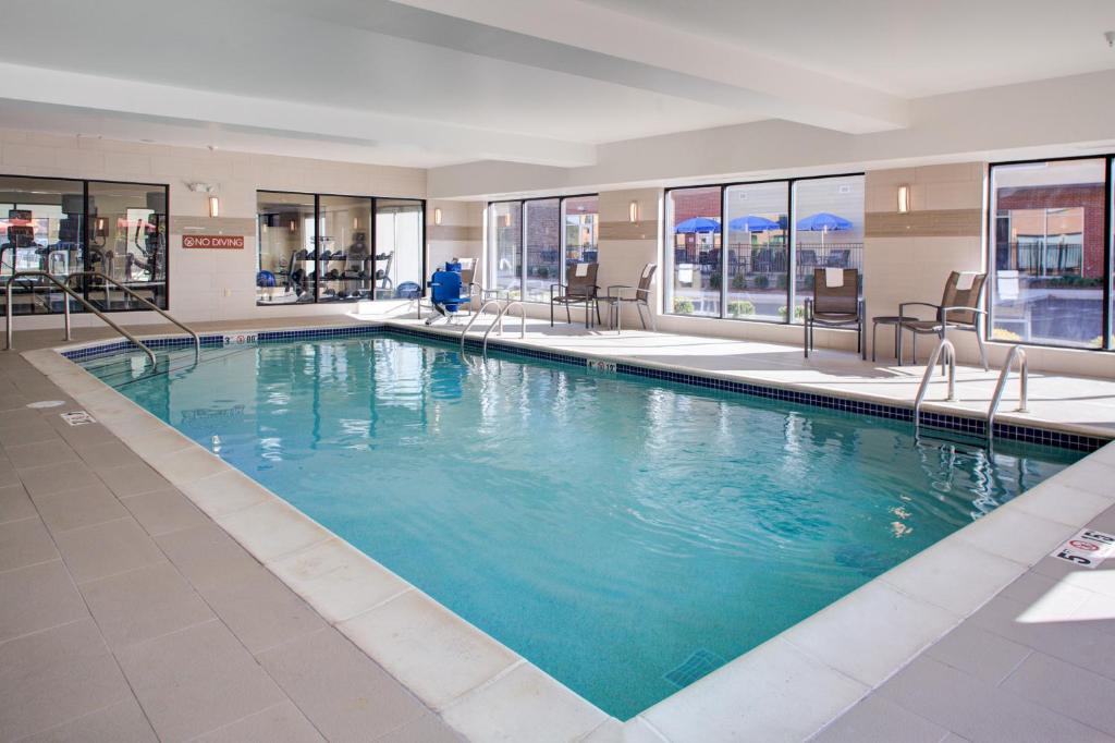Canton Hotel | TownePlace Suites by MarriottDetroit Canton
