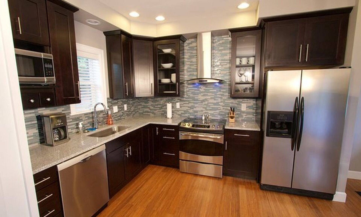 Walla Walla House | Tucker House: Luxury Suite with Pool, Walk to Parks, Downtown & Whitman College.