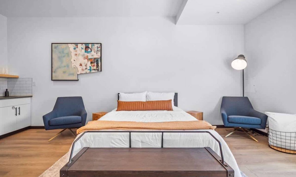 West Central Apartment | Uprise Bridgewater Lofts