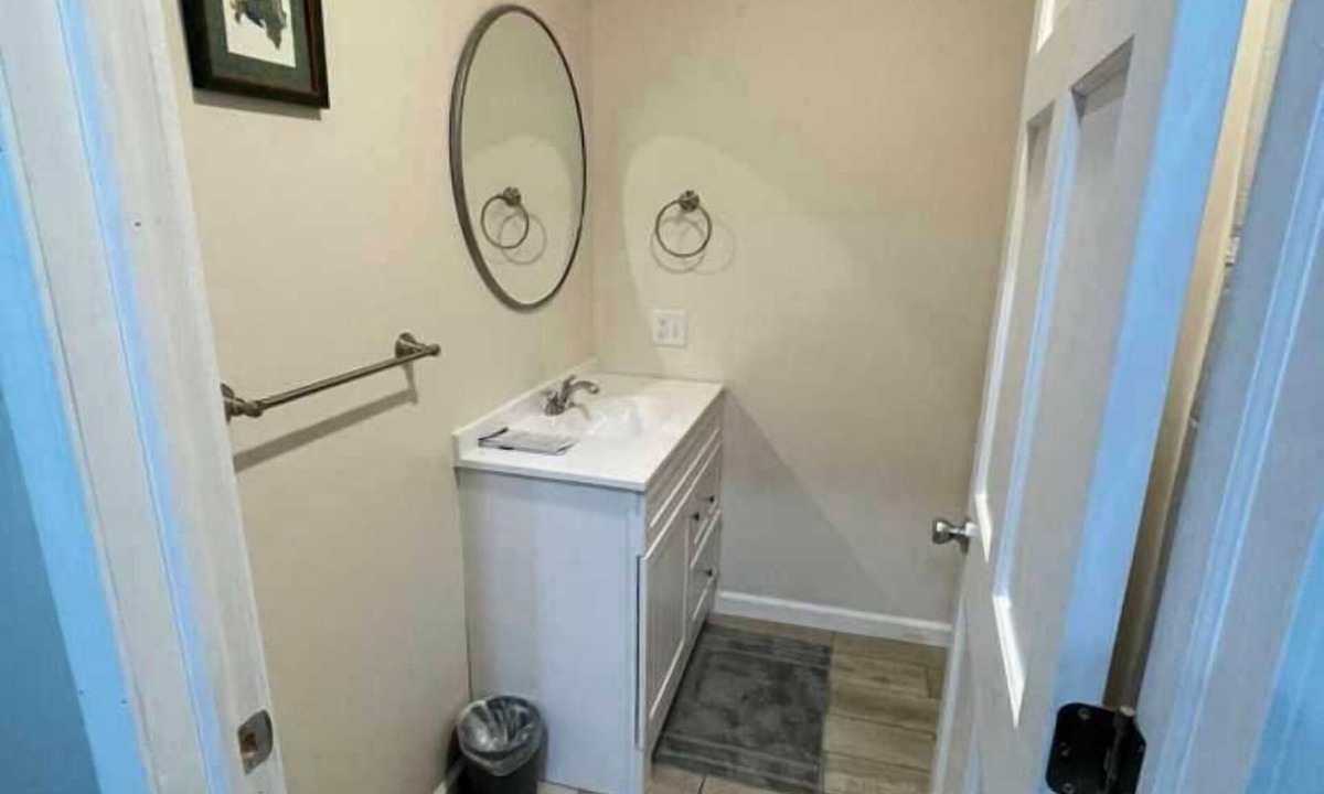 Munising Apartment | Upstairs Suite located in Downtown Munising