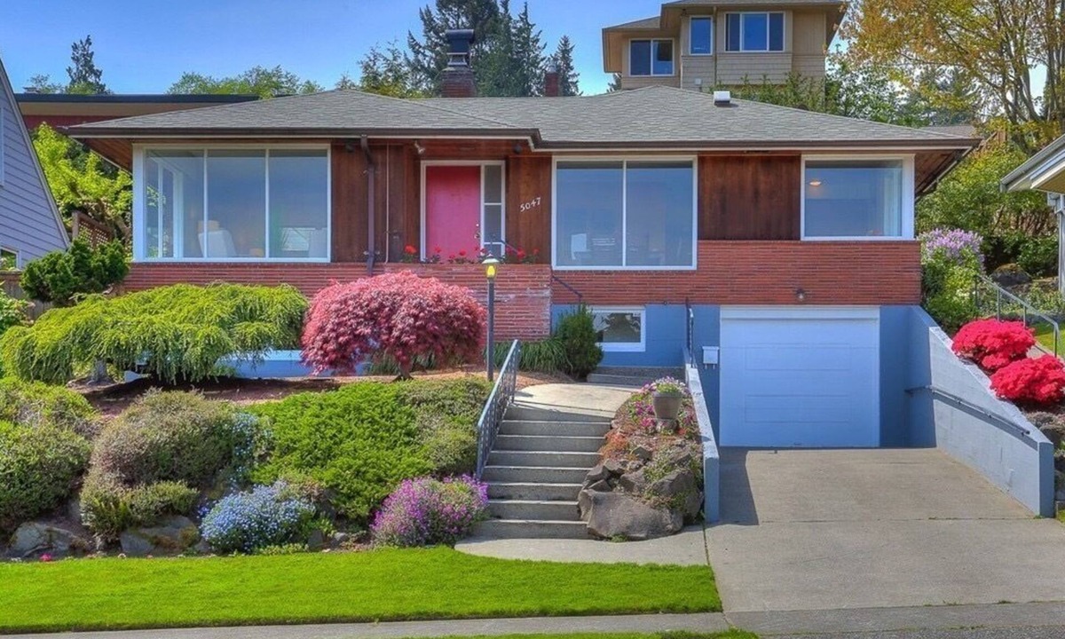 Laurelhurst House | UW Laurelhurst Charmer