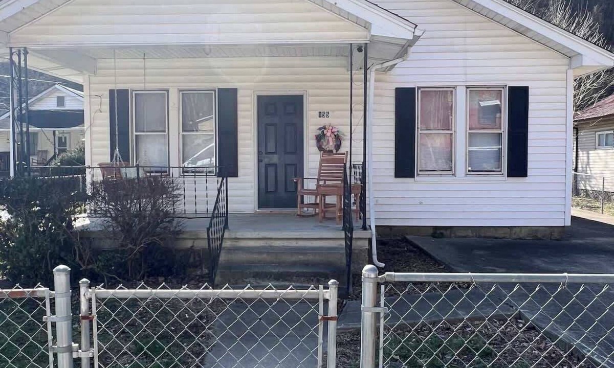 Sassafras House | Vicco Cottage Between Hazard and Whitesburg