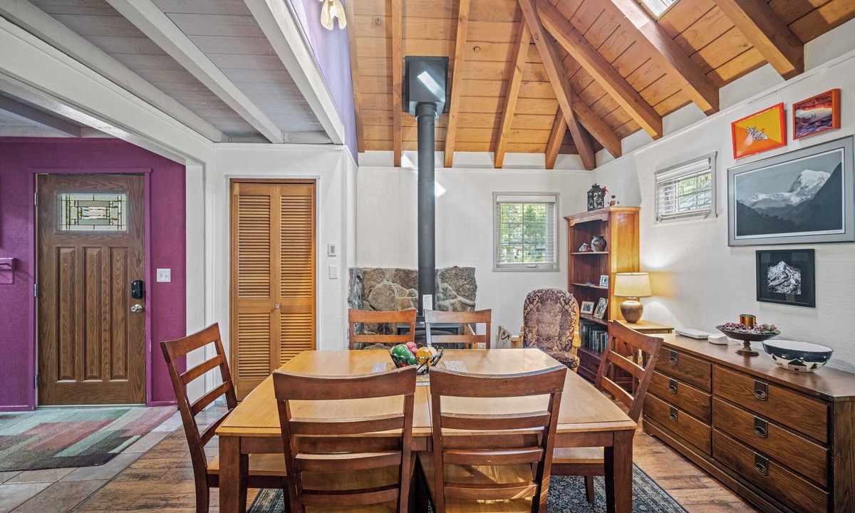 Sunriver House | Village Escape with Access to Exclusive Golf