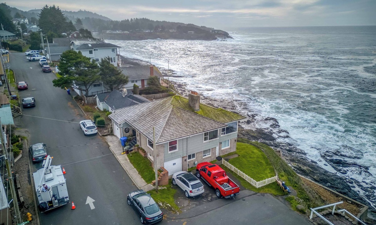Depoe Bay House | Walk Out Your Door to a Spectacular, Panoramic Oceanfront View of Depoe Bay!