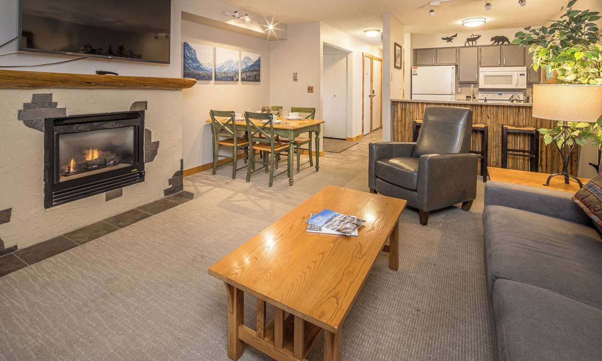 Big Sky House | Walk to Big Sky Resort | Ski, Hike, and Bike | Fireplace | Private Balcony
