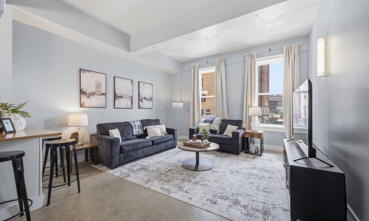 Rio Grande Apartment | Walkable Downtown SLC - Cozy Apartment