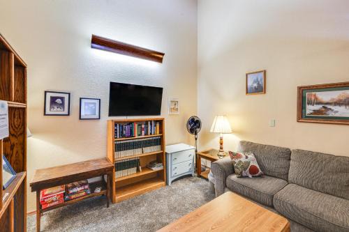 McCall Apartment | Warm McCall Condo: Half-Mile to Payette Lake!