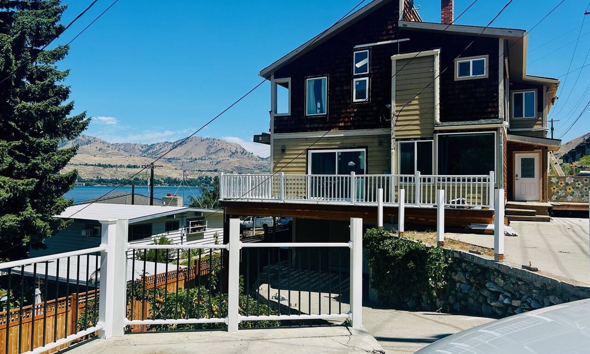 Chelan Apartment | Water Street Retreat Lake Chelan