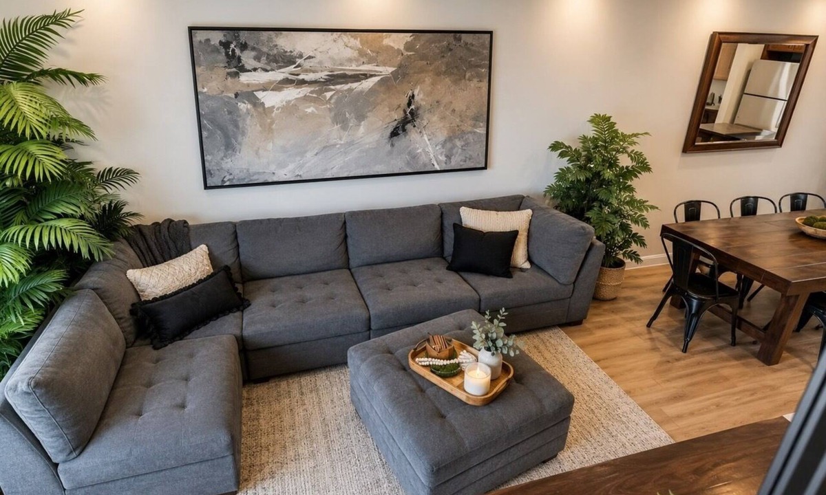 Boise House | Welcome to Boise Grove — a thoughtfully designed, modern retreat in one of Boise’s most exciting and fast-growing neighborhoods. Located in Garden City, just steps from greenbelt, E bikes for rent