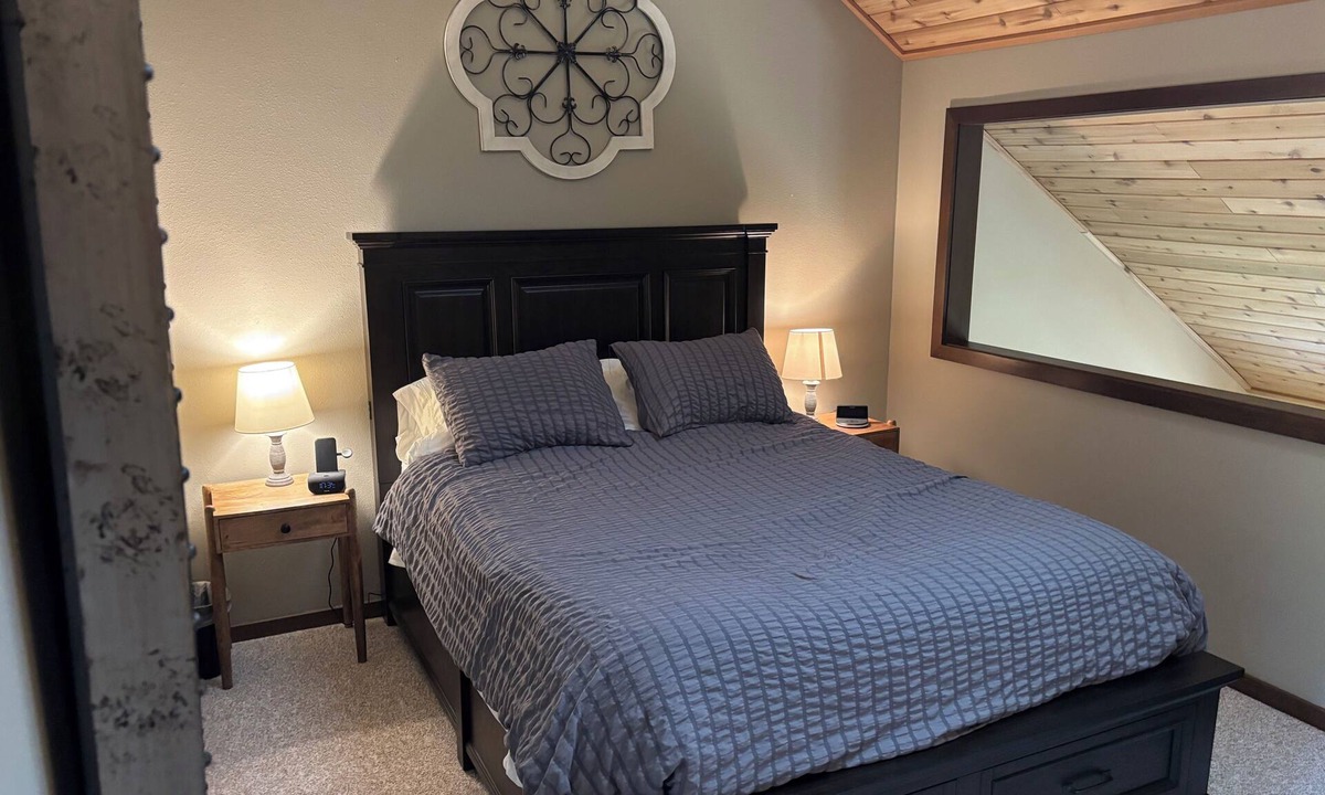 Glacier Condo | Welcoming 2-bedroom condo in quiet Snowater Resort.