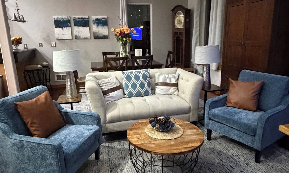 Atlantic House | Welcoming 3-bedroom Craftsman house in Seattle perfect for your getaway