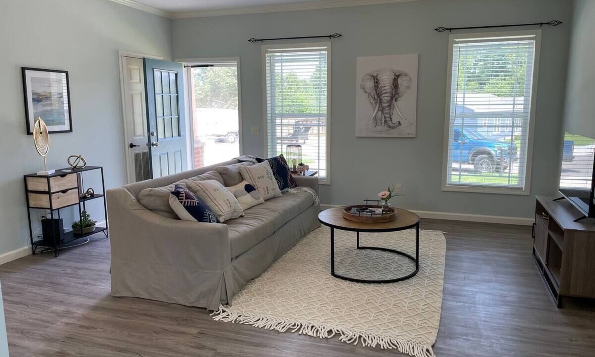Harvest Apartment | Welcoming Duplex for 2 Near Madison