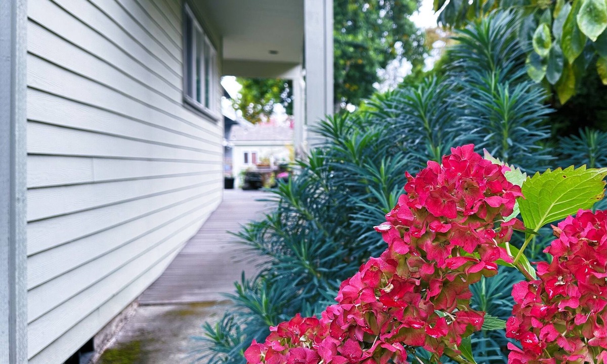 Belmont Apartment | Well-furnished garden-view space. Near Mt Tabor & Hawthorne. Accessible design!