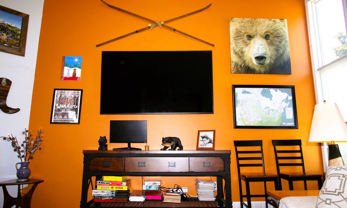 Lamar Heights Area Apartment | Westward Ho! - Great Central Location - Hot Tub - Olde Town Arvada