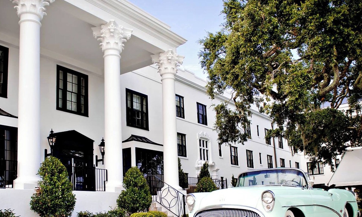 Biloxi Hotel | White House Hotel