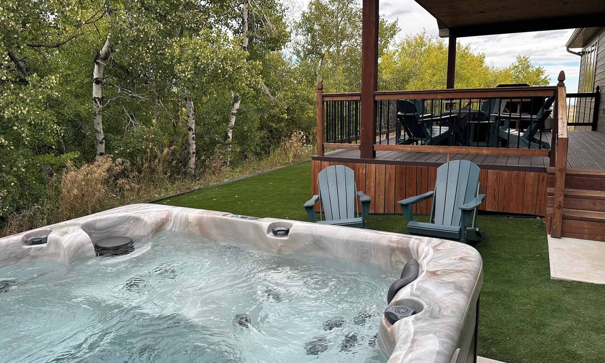 Red Lodge House | Willow Creek Hideaway