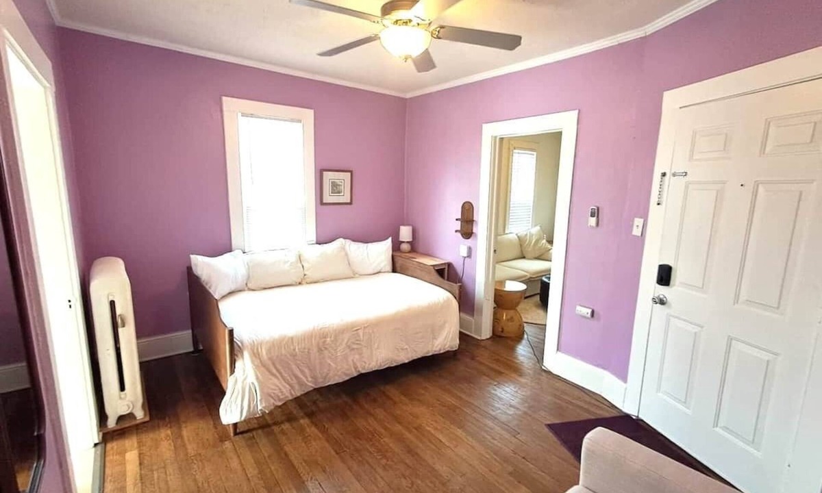 Ames Apartment | Windrose: Tranquil Pets-OK Soak Tub Suite Near ISU