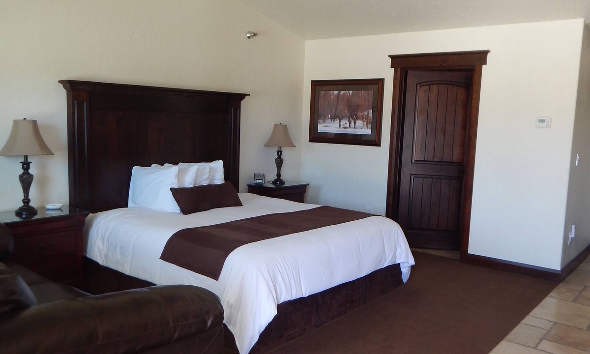 Williston Hotel | Winterton Suites