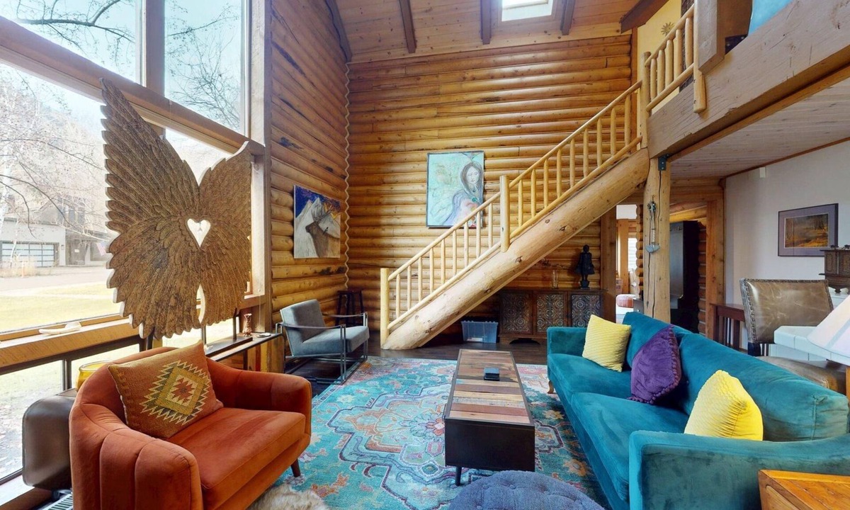 Ketchum Cabin | Wood River Cabin - Pet Friendly & Walking Distance to River Run