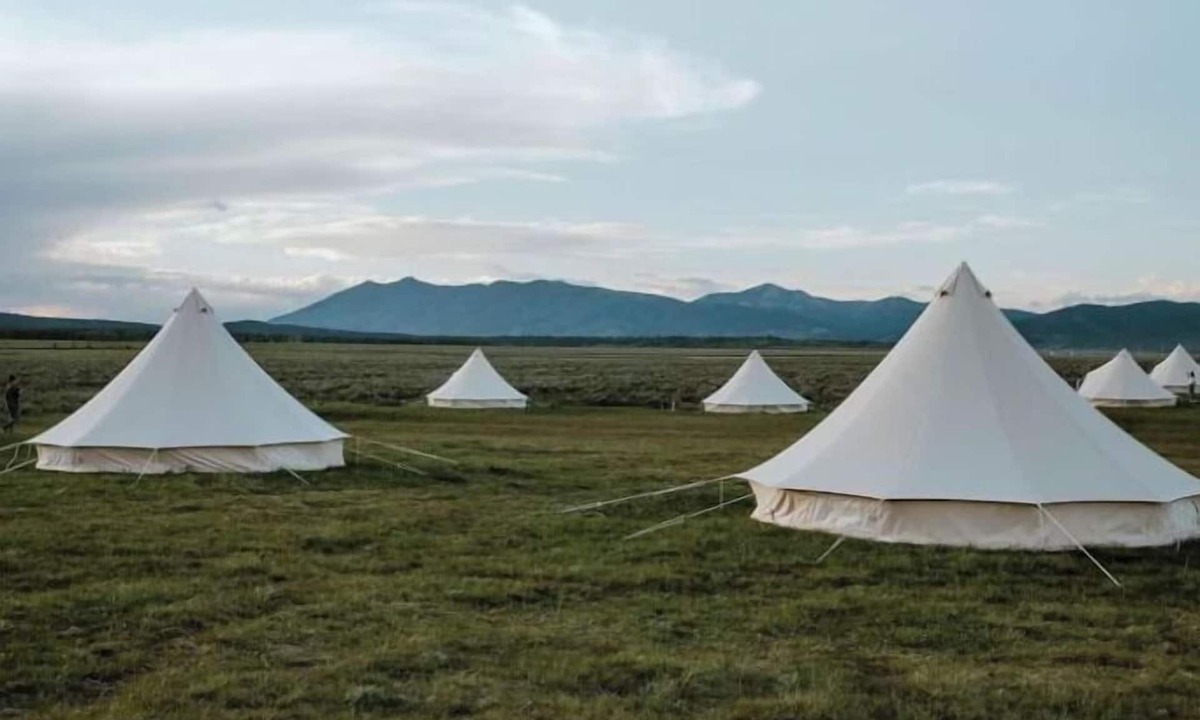 Island Park RV Rental | Yellowstone Glamping