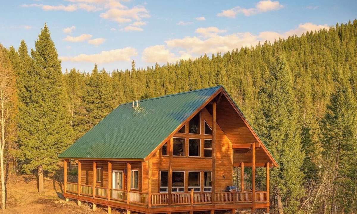 Island Park Cabin | Yellowstone Moose Lodge+Hottub+Sauna+Wifi+AC+10Miles2YNP