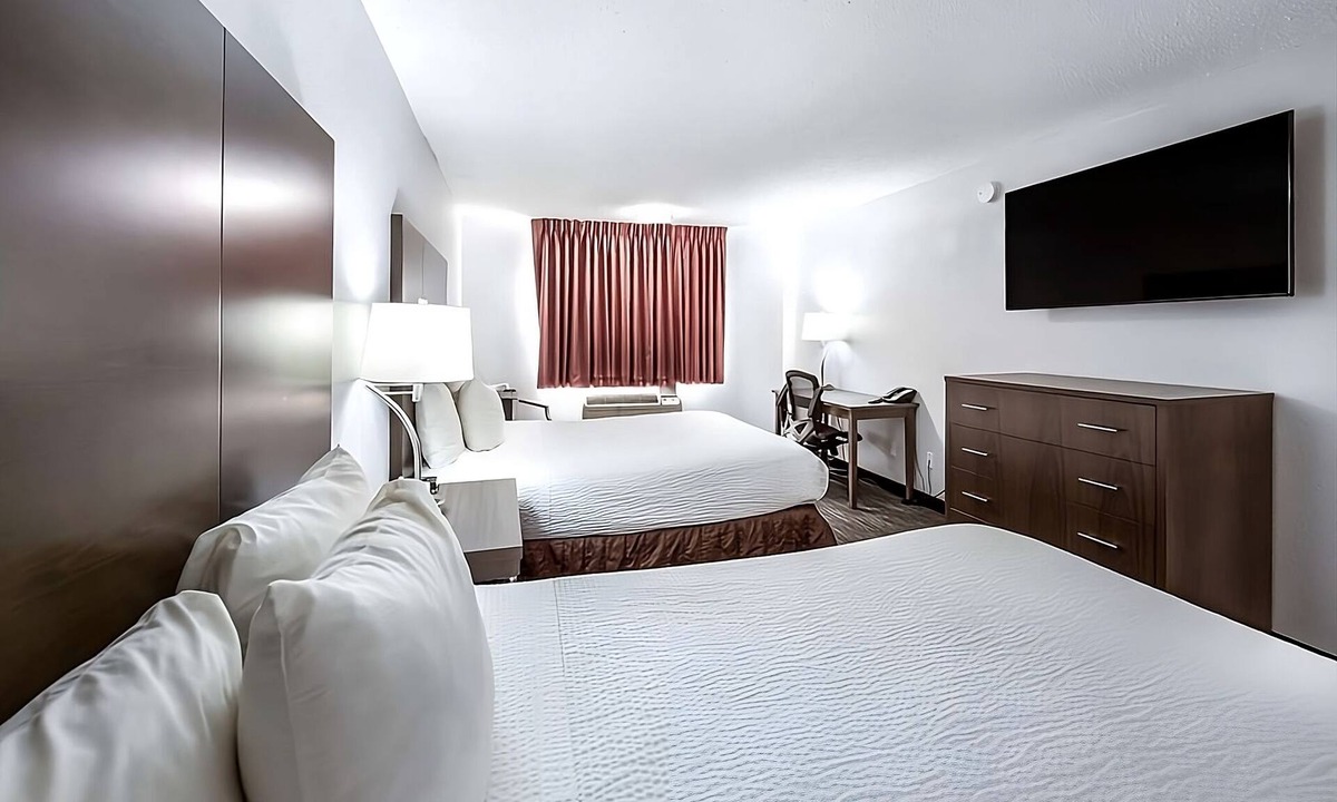 Grants Pass Hotel | Your Relaxing Getaway Awaits! 3 Family-friendly Units, Near Reinhart Park!