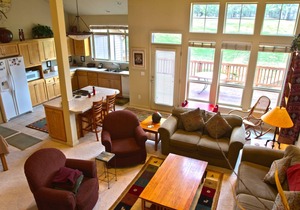 221 m² Condo ∙ 3 bedrooms ∙ 8 guests