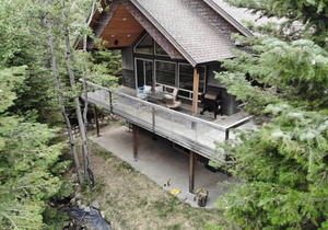 390 m² Cabin ∙ 4 bedrooms ∙ 20 guests