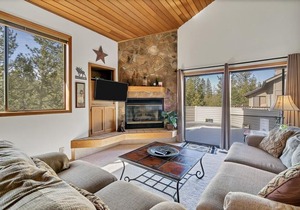 8 Crag Lane 4 Bedroom Home