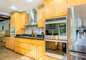 BEAUTIFUL DOWNTOWN TACOMA HOME