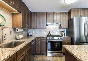 Condo in Great Location, View of Golf Course & SHARC Passes - Dogs OK