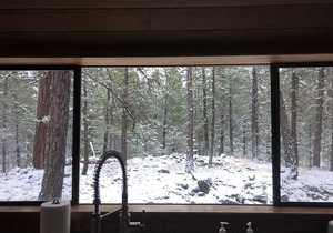 Deluxe Black Butte Ranch Home. Perfect for a special family time or winter fun!