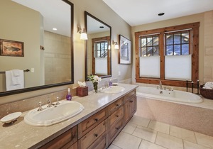 Granite Ridge Cabin,Teton Village,1mile from Grand Teton Park,walk to ski slopes
