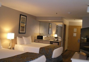 Look No Further! Indoor Pool, Free Parking, Near Idaho Black History Museum!