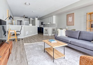 Stellar SLU 1BR w/ Gym & Parking, walk to Space Needle, by Blueground