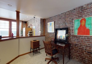 Tacoma's Theater Dist. High-End Condos, Monthly & Weekly Specials