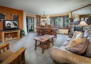 Tyra Streamside 238