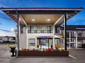 Days Inn | Monta Vista