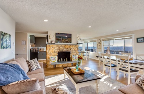 Northeast Tacoma Apartment | 130 m² Apartment ∙ 3 bedrooms ∙ 8 guests
